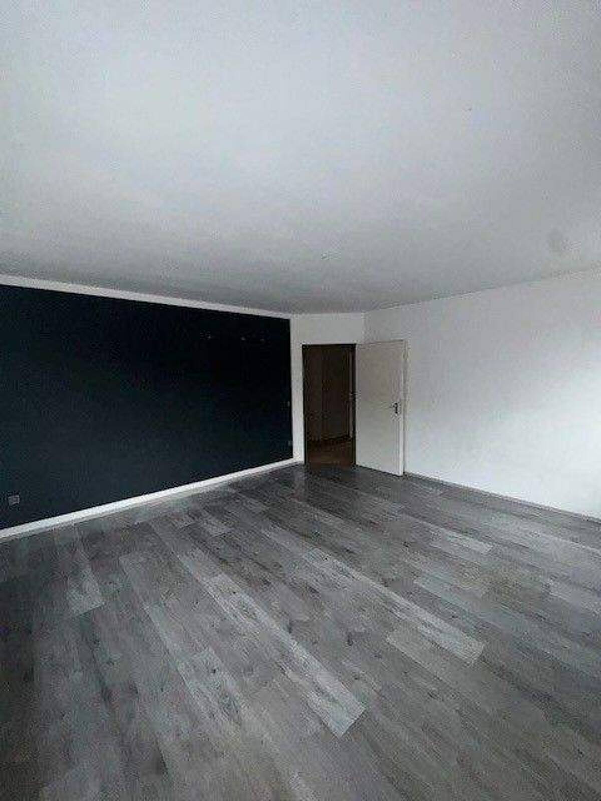 Attraktive 3,5-Zimmer-Wohnung mit Balkon – 47166 Duisburg – Bild 1 von 9