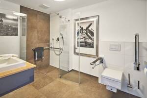 LUXUS Apartments mit Terrasse ab Sofort Incl. Wäsche- und Putzservice, Minibar/Pantry, TV, exklusive Möbel und Designerbad! – 74074 Heilbronn – Vorschaubild 4