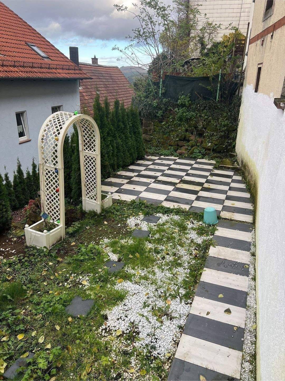Mehrgenerationenhaus in ruhiger Lage in Clausen – Clausen – Vorschaubild 3
