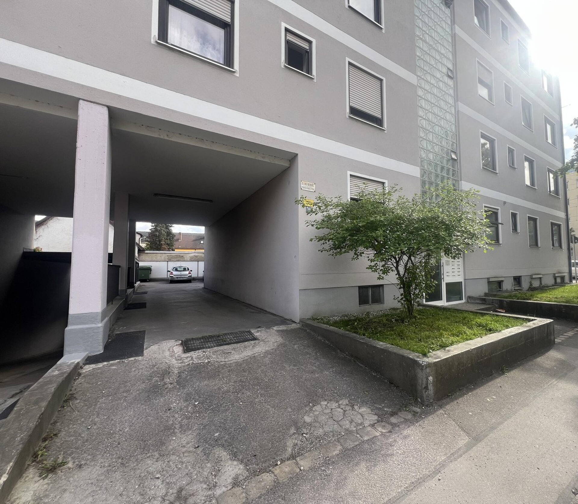 Etagenwohnung in 86154 Augsburg mit 69 m² kaufen