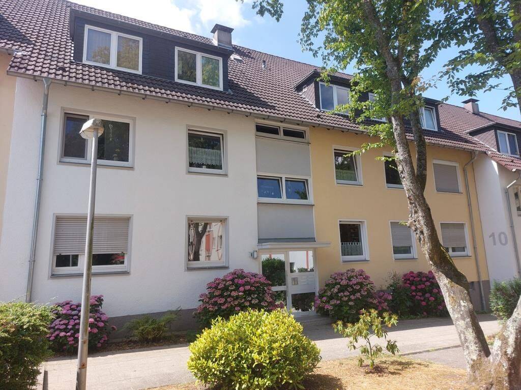 ** Geräumige 3,5 Zimmer Erdgeschosswohnung in ruhiger Wohnlage **