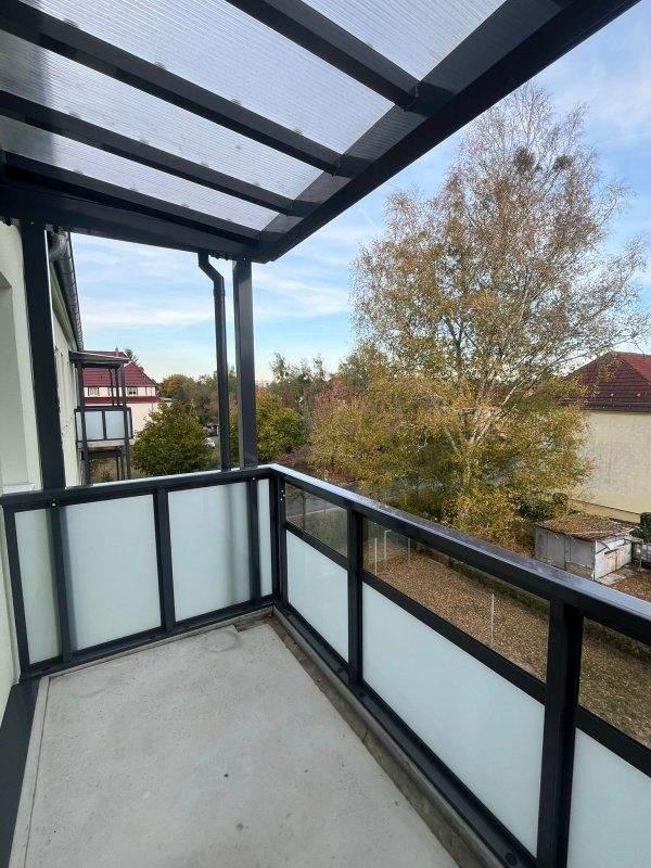 Helle 2-Zimmer-Wohnung mit Balkon in ruhiger Lage