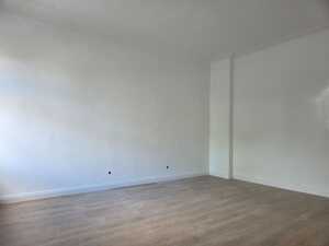 Sanierte 1 Zimmerwohnung mit Außenstellplatz – 22609 Hamburg – Vorschaubild 5