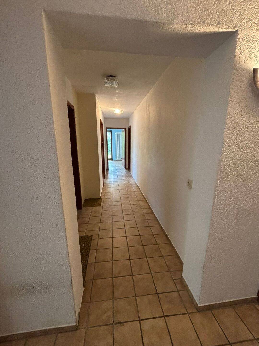 Geräumiges Einfamilienhaus mit Potential für 2.Wohnung – Engen – Vorschaubild 8