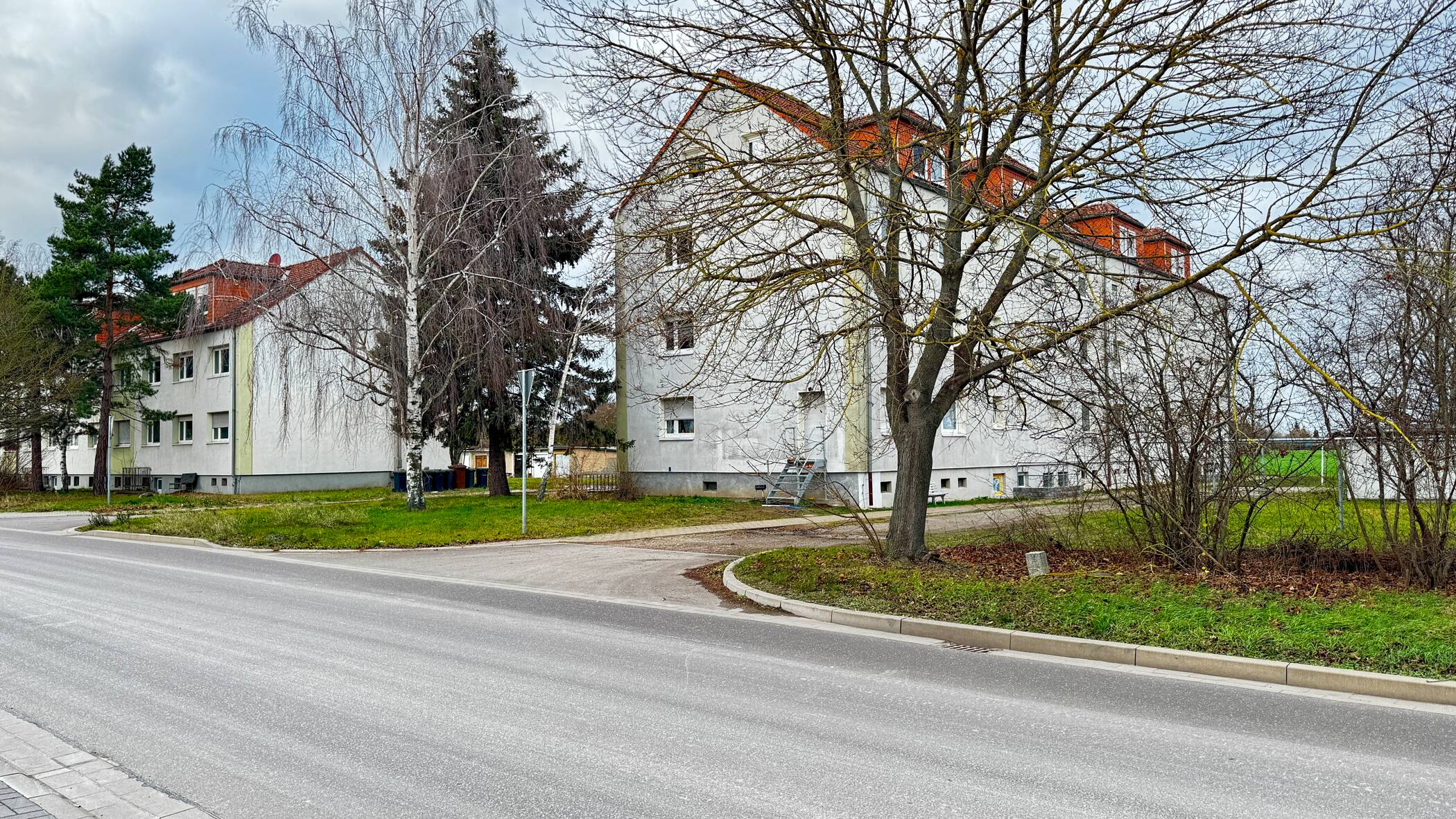 8,41 % IST-Rendite eine renditestarke Wohnanlage: 40 WE in gefragter Lage als ideale Kapitalanlage – Staßfurt – Bild 1 von 9