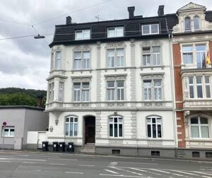 Schöne 2,5-Zimmer-Wohnung im 3. OG eines Mehrfamilienhauses in der Innenstadt von Hagen zu vermieten