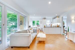AIGNER - Herzogpark: Kernsaniert, ruhiggelegen, kompromisslos luxuriös – 81679 München – Vorschaubild 1