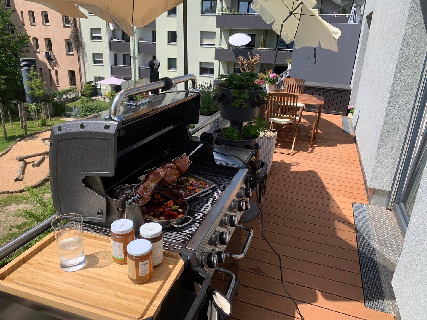 Zentral und idyllisch gelegene Penthouse-Wohnung – Nürnberg – Vorschaubild 2