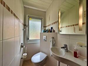 Einziehen & wohlfühlen: ca. 183,6 m² Wohnfläche mit Pool, Kamin und Klimaanlage in Reinickendorf – 13407 Berlin – Vorschaubild 6