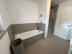 Helle 3-Zimmer-Wohnung mit Balkon und Tiefgaragenstellplatz – 81375 München – Vorschaubild 7