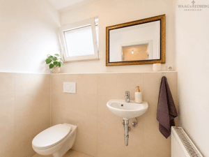 Grosszügige 6-Zimmer-Souterrainwohnung mit Gartenanteil und Wohnkomfort auf zwei Ebenen – 85055 Ingolstadt – Vorschaubild 4