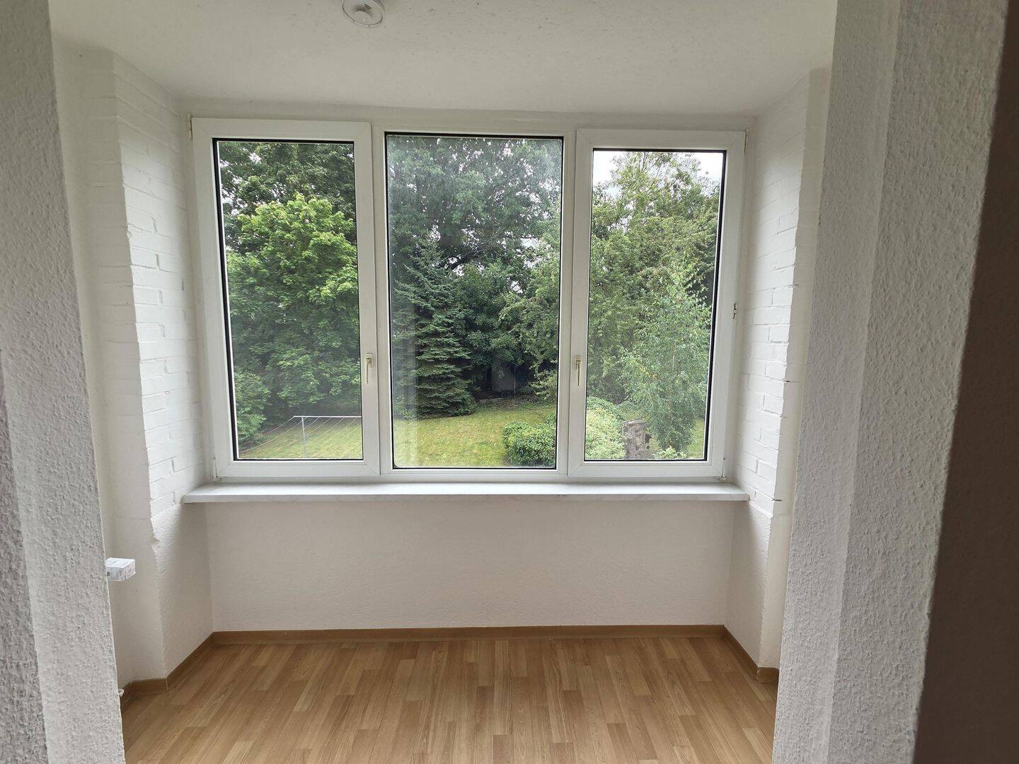 1-Zimmer-Wohnung mit Loggia in Chemnitz-Hilbersdorf! – Chemnitz – Vorschaubild 3