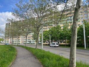 Top Saniertes 1 Zimmer Apartment | + individuelle EBK auf Wunsch dazu – 8062 Zwickau – Vorschaubild 1