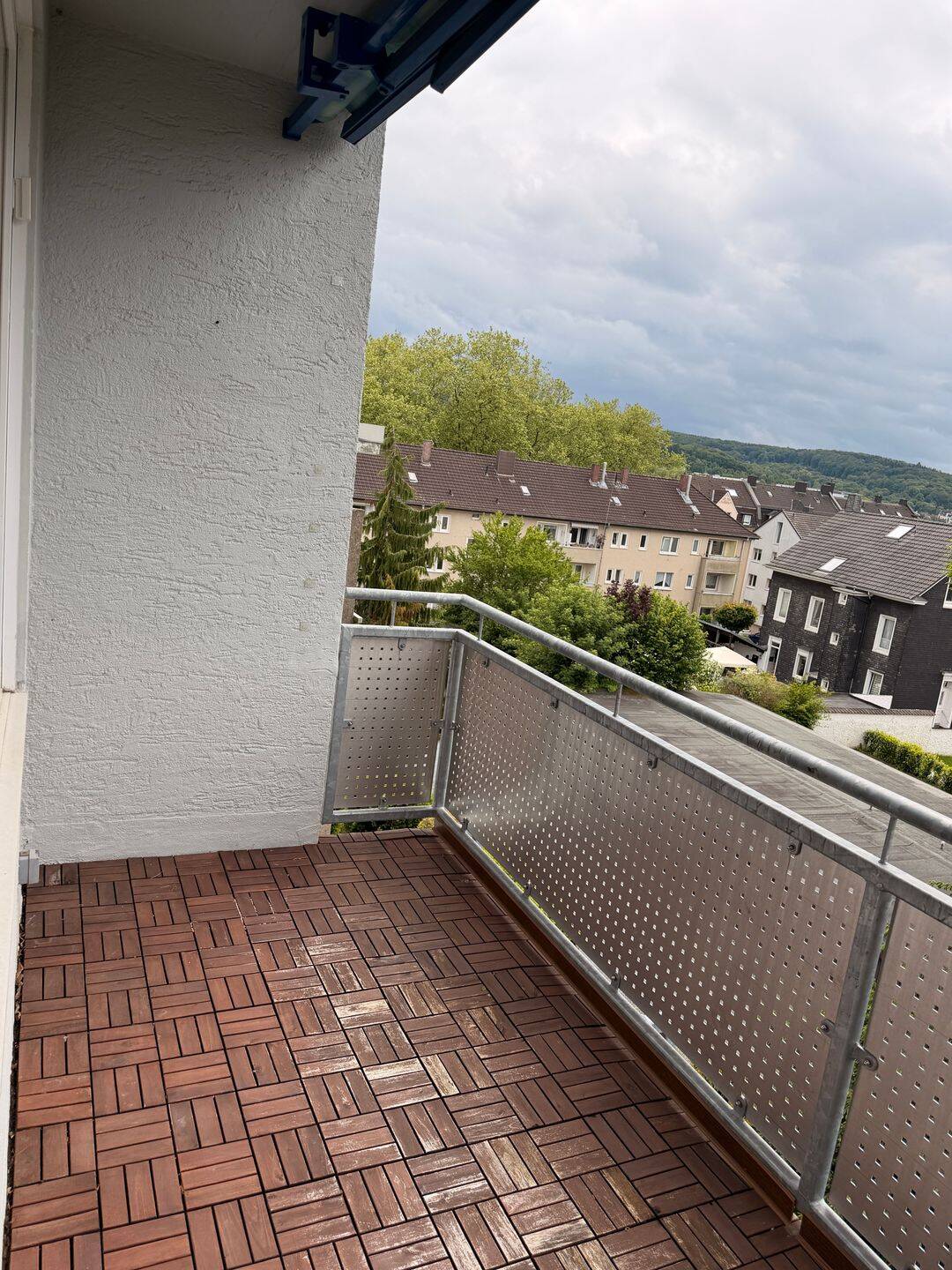 Einziehen und wohlfühlen - 105 qm mit Balkon, Garage, neuer Küche und neuen Bädern – Wuppertal – Vorschaubild 6