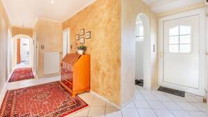 Wohnen auf einer Ebene - gepflegter Endreihenbungalow mit sonnigem Garten in Hamburg-Niendorf! – 22453 Hamburg – Vorschaubild 4
