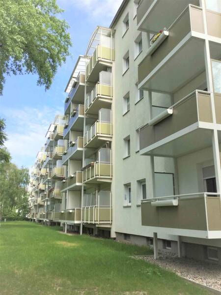 Nette Nachbarn gesucht: günstig geschnittene 2-Zi.-Wohnung