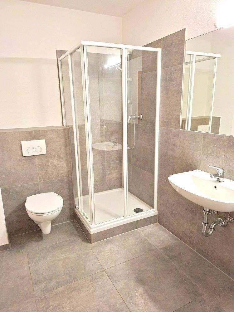 !! 5-Zimmer mit Balkon in Nebenstraße im Stadtteil Lutherviertel !! – Chemnitz – Vorschaubild 9