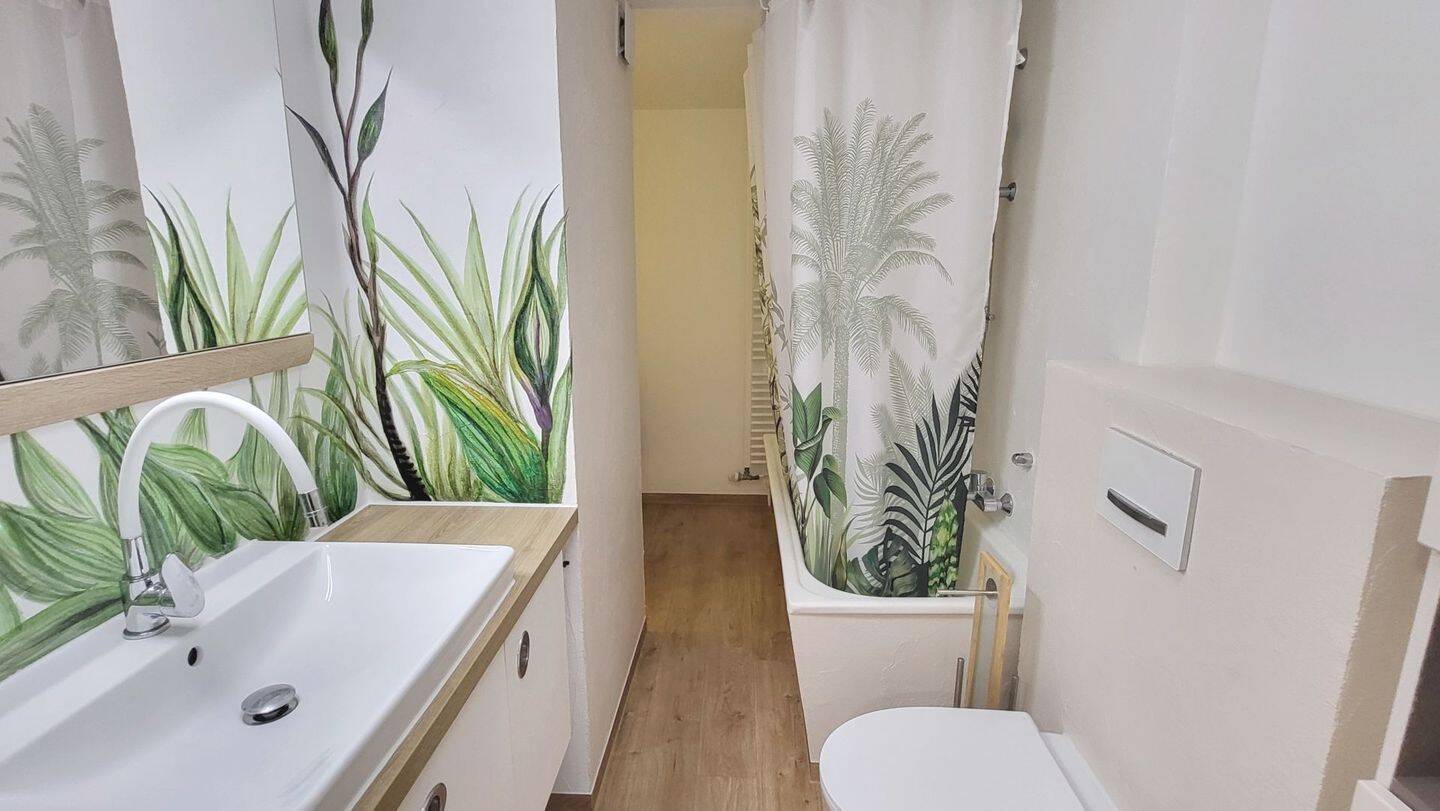 Gemütliche Wohnung mit ausgebautem Dachgeschoss & Einbauküche – Osnabrück – Vorschaubild 4