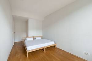 City-Home: Parkett, hohe Decken & Aufzug mitten in Pempelfort (WE10) – 40477 Düsseldorf – Vorschaubild 5