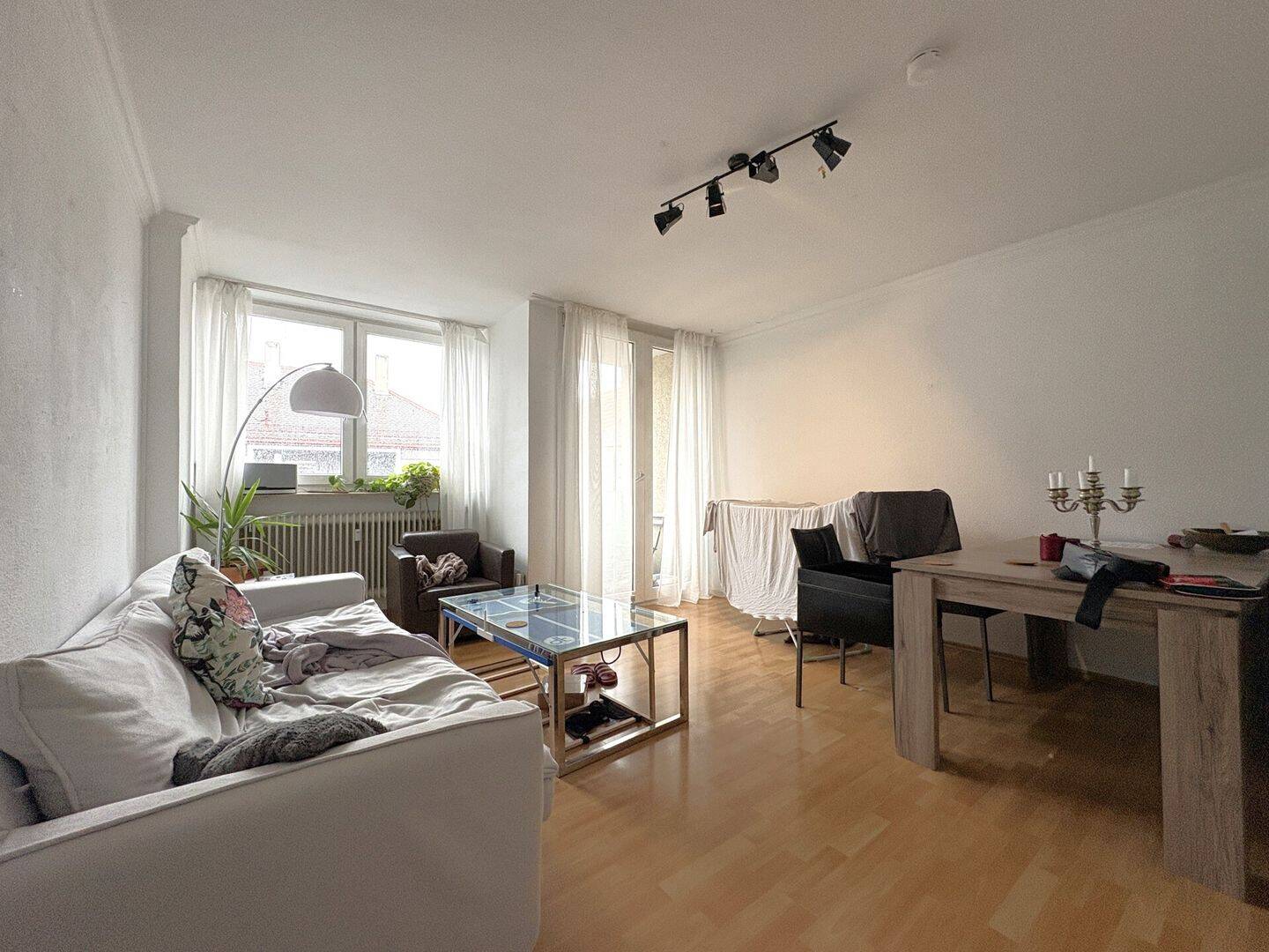 Nur wenige Schritte zum Rosenaupark - bezugsfreie 3-Zimmer-Wohnung – Nürnberg – Vorschaubild 3
