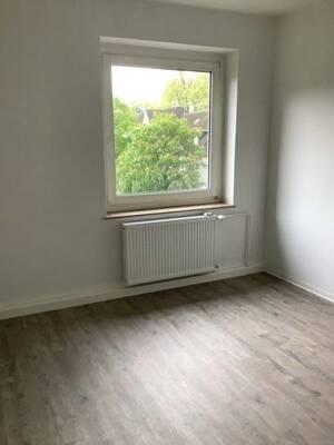 Kleine 3-Zimmer-Wohnung sucht neue Mieter – 47167 Duisburg – Vorschaubild 4