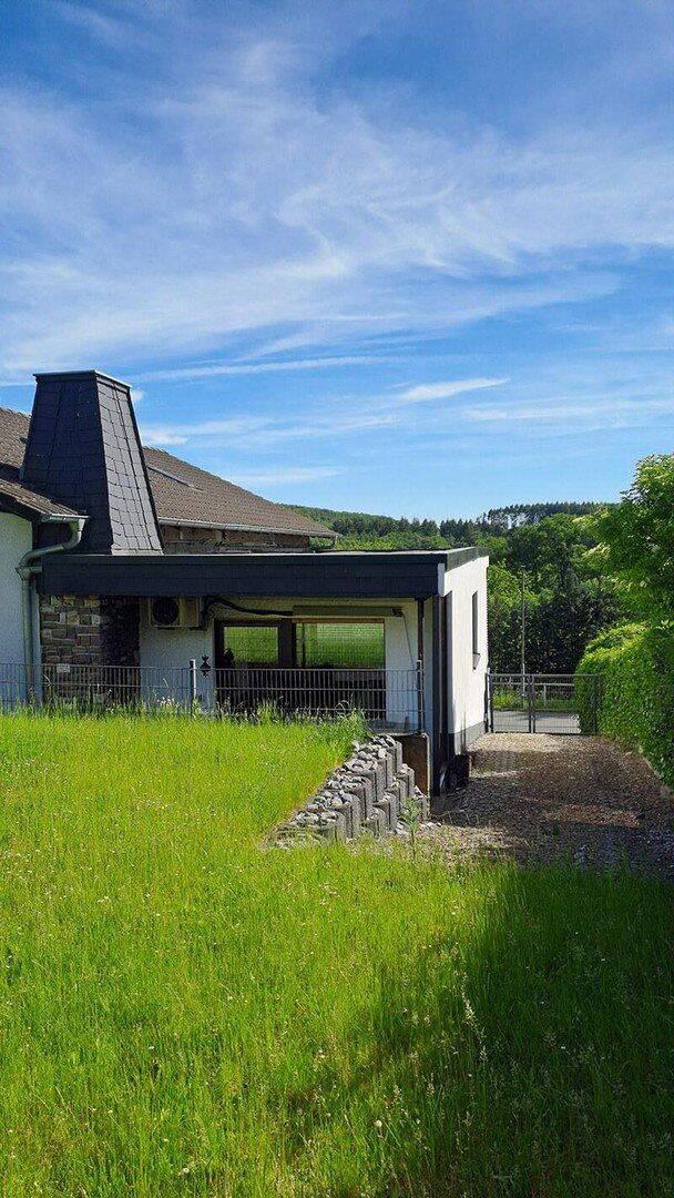 Traumhaus in Südlage - 1 bis 2 Familienhaus in Günterod – Bad Endbach – Vorschaubild 3