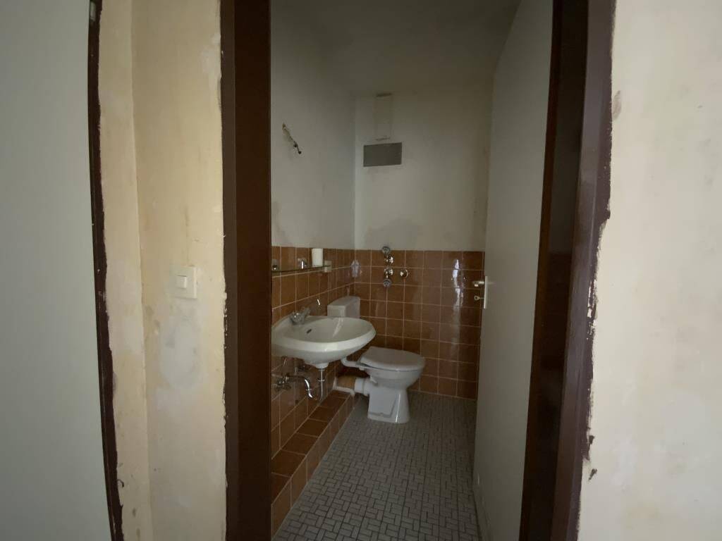 4 Zimmer Wohnung mit Loggia in Köln-Niehl - OHNE KÄUFERPROVISION – Köln – Vorschaubild 4