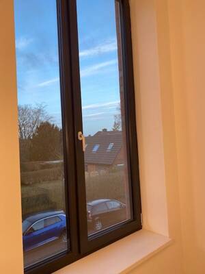 Neubau Maisonette-Wohnung im Ober- und Dachgeschoss mit zwei Bädern und zwei Süd-Balkonen - Musterbilder – 22547 Hamburg – Vorschaubild 3