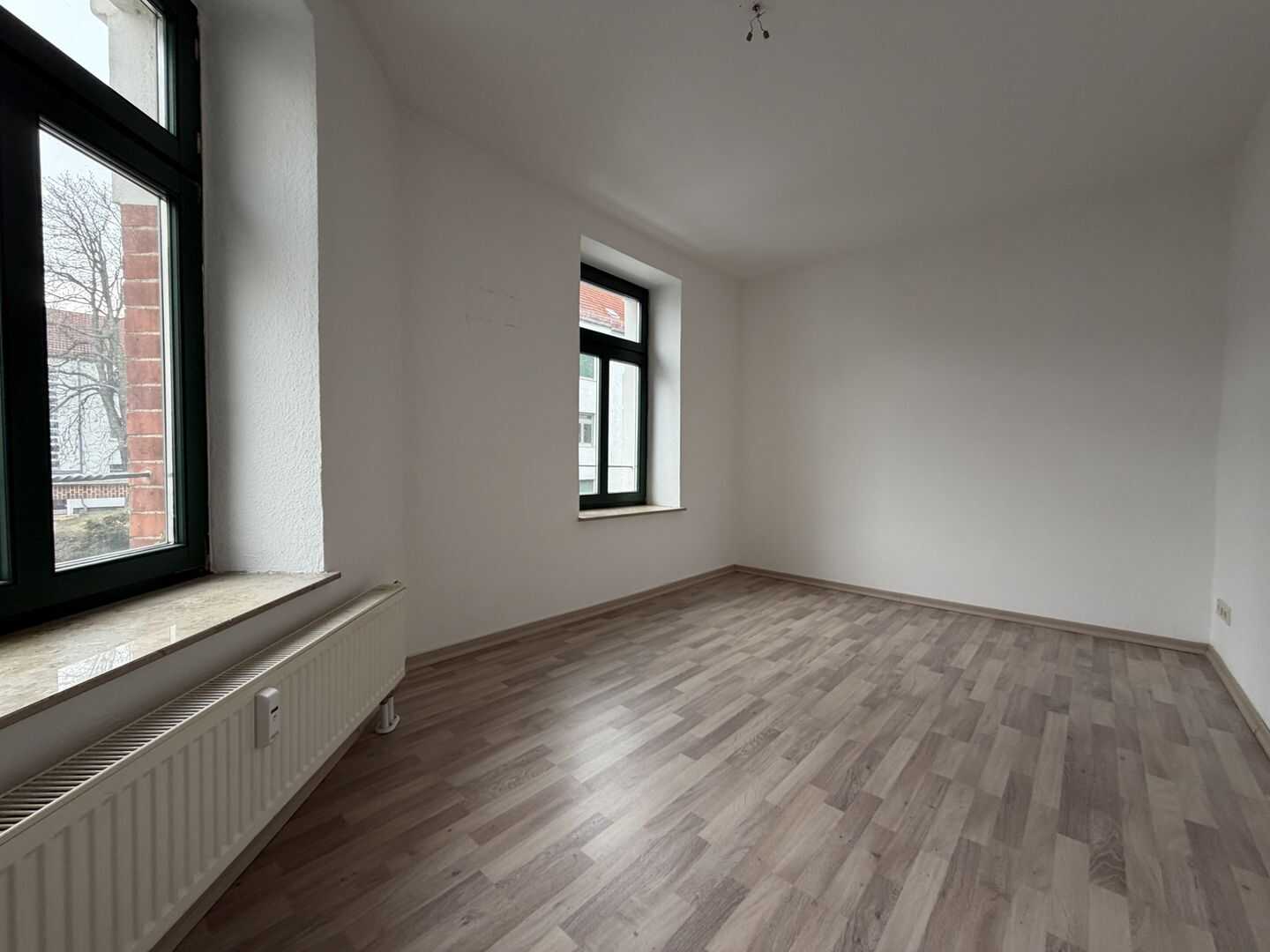 Kapitalanlage im Paket: Vermietete & leerstehende 2-Zimmer-Wohnungen im Denkmalobjek – Leipzig – Vorschaubild 3