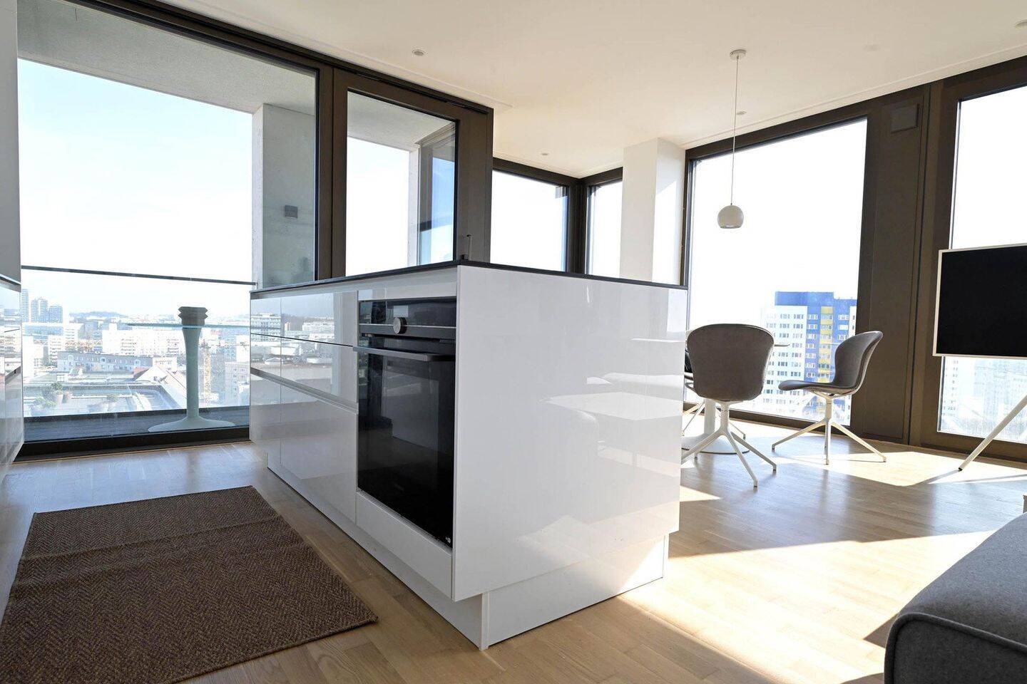 Grandaire Berlin, komplett eingerichtet mit Designermöbeln von Boconcept – Berlin – Vorschaubild 7