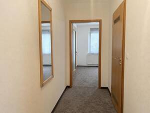 Attraktiv vermietete 2-Zimmer-Wohnungen mit ca. 6 % Rendite (3 Wohnungen im Paket) – 27755 Delmenhorst – Vorschaubild 2