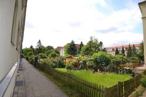 Altbauwohnung mit Loggia,Tageslichtbad, HHK & eigener Garten* – 1257 Dresden – Vorschaubild 5