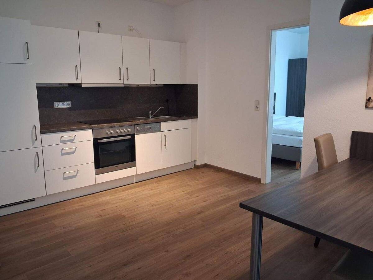 2 Zimmer Wohnung in Frankfurt - Innenstadt – 60329 Frankfurt am Main – Bild 1 von 6
