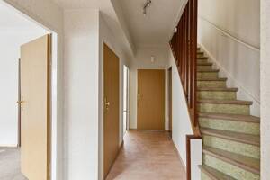 Provisionsfrei - Familienfreundliches Haus mit schönem Garten in gefragter Lage – 60320 Frankfurt am Main – Vorschaubild 7