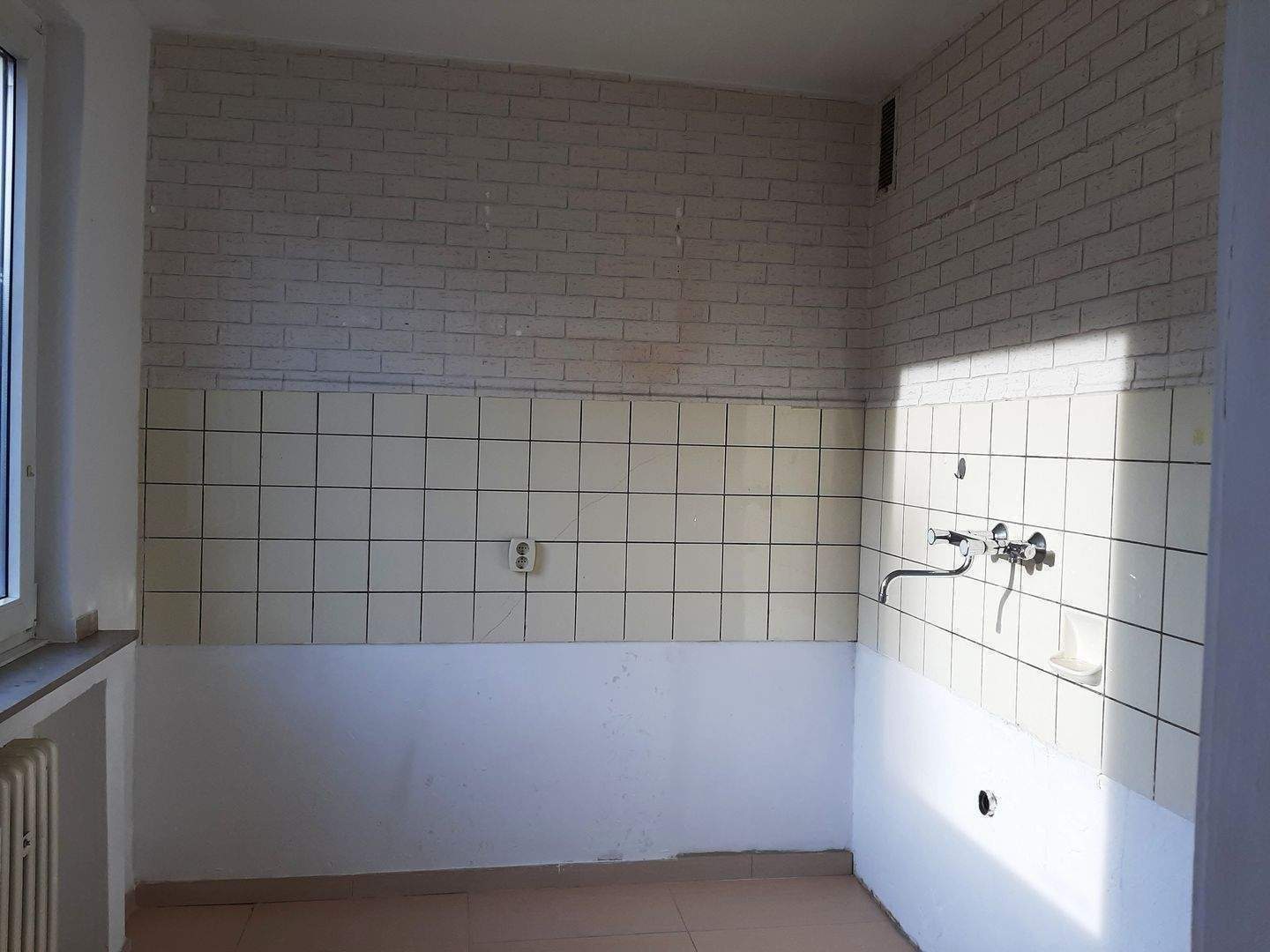 1 1/2 Raum-Wohnung / Ideal für Studenten – Duisburg – Vorschaubild 6