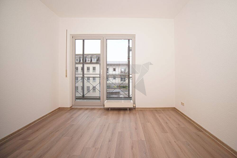 Exklusive 3 Raum Wohnung mit XXL Balkon, Aufzug und Tageslichtbad im Kaßberg-Karree !! – Chemnitz – Vorschaubild 6