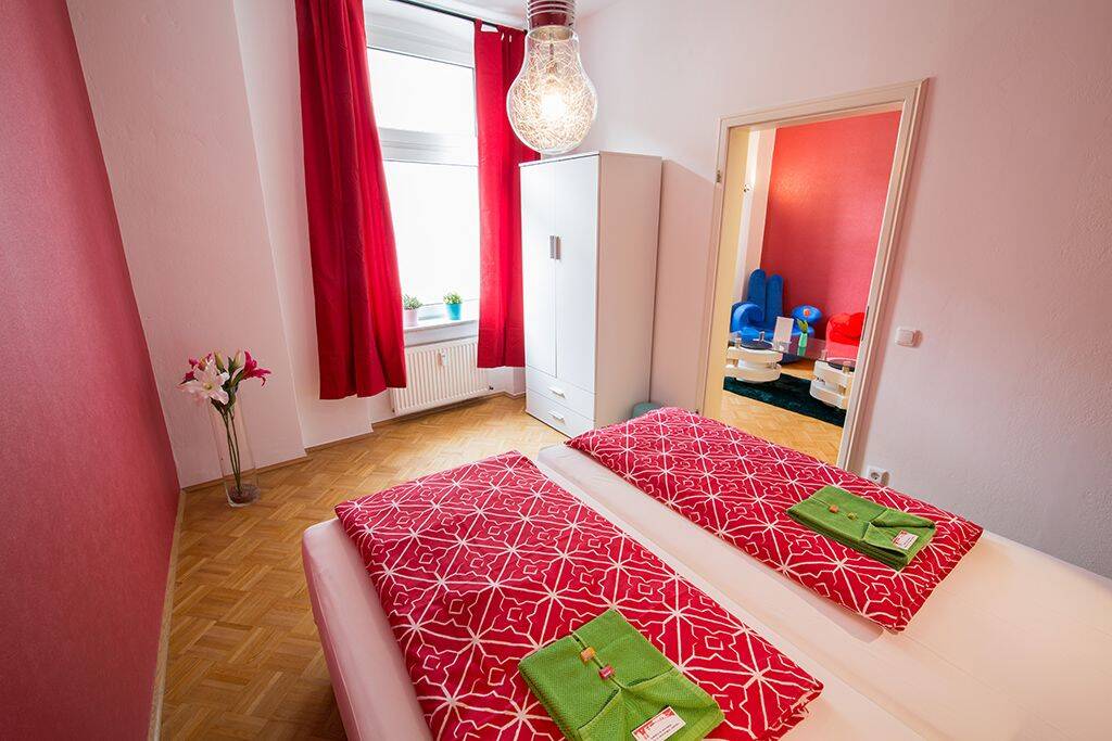 Vollausgestattete, moderne Ferienwohnung (54 qm) mitten in der Koblenzer Altstadt – Koblenz – Vorschaubild 8