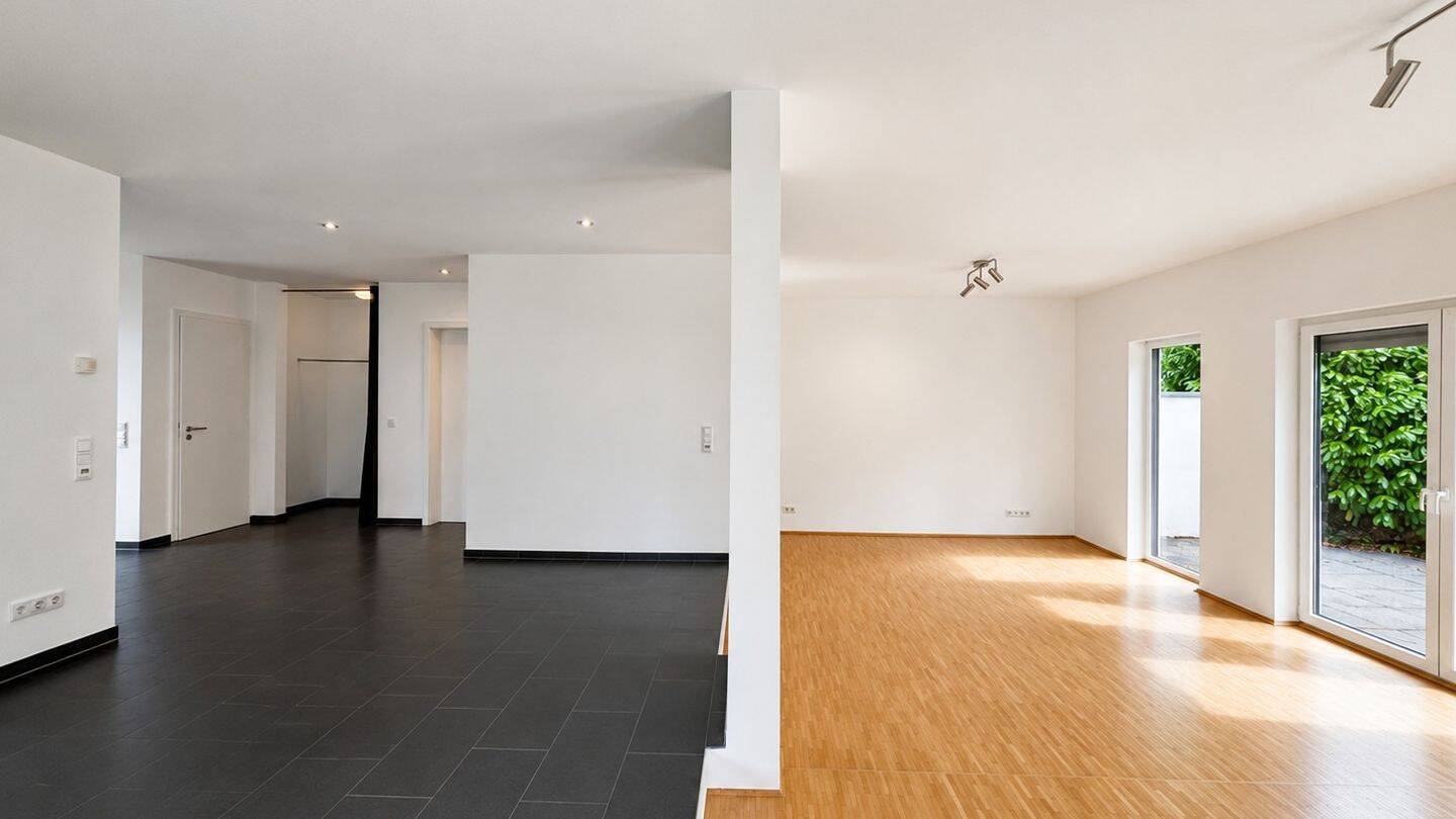 Exklusive, moderne Doppelhaushälfte in Wittlaer. Nähe Rhein und U79 – Düsseldorf – Vorschaubild 3