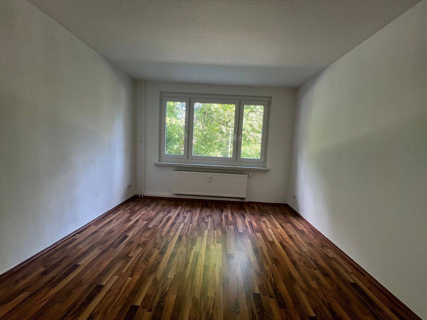 2-Zimmer-Wohnung bequem im Erdgeschoss + Wohlfühlbalkon – Chemnitz – Vorschaubild 4