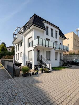 Neubau-Erstbezug mit Effizienzklasse A+ ! Flexibler Grundriss, 2-3 Zimmer, Balkon und Stellplatz