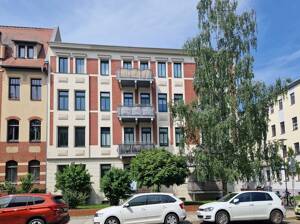 Kapitalanlage: vermietete 2-Zimmer-Dachgeschosswohnung im gepflegten Mehrfamilienhaus in der Südlichen Innenstadt von Halle (Saale) – 6110 Halle (Saale) – Vorschaubild 3