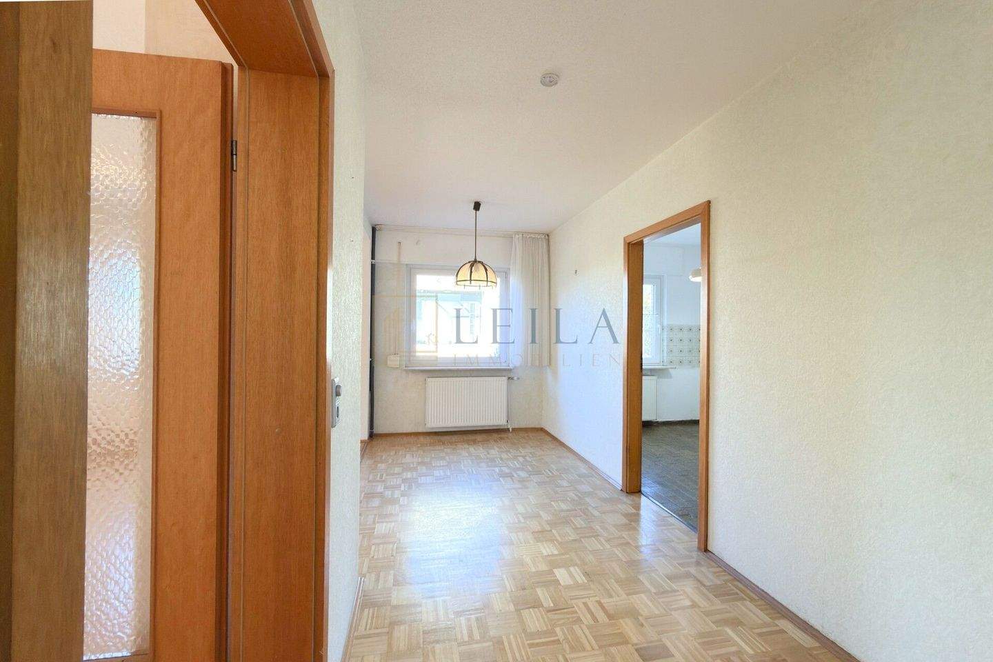 Familientraum mit Potenzial: 222 m² Wohnfläche, großes Grundstück, ruhige Lage! – Wolfsburg – Vorschaubild 6