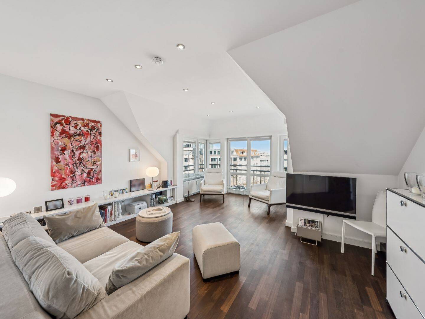 Stilvolles Wohnen an bester Adresse! Bezugsfreie 2-Zimmer-Dachgeschosswohnung am Kurfürstendamm – Berlin – Vorschaubild 9