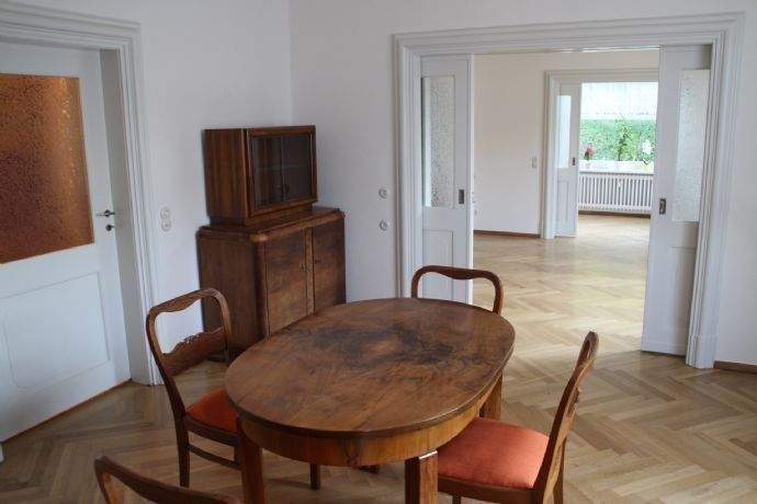 Attraktive 5,5 Raum- Wohnung in 01187 Dresden zu vermieten – Dresden – Vorschaubild 5