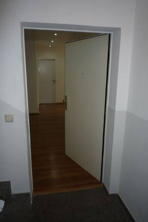Optimal geschnittene 3 Zimmerwohnung im 1. Stock mit Balkon – 64354 Reinheim – Vorschaubild 2