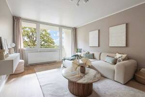 Sanierte Wohnung in Top-Lage am Ku'damm, Einbauküche, Aufzug, bezugsfrei mit Balkon – 10711 Berlin – Vorschaubild 1