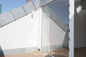 Lichtdurchflutete 4-Zi.-Wohnung in begehrter Lage – 70182 Stuttgart – Vorschaubild 5
