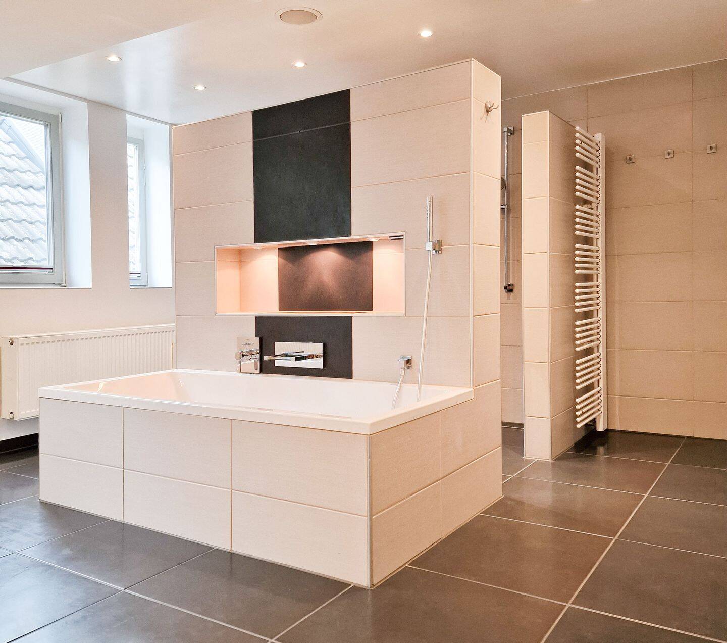 Luxuriöse 2,5 Zimmer Wohnung in begehrter Innenstadtlage in Groß-Umstadt – Groß-Umstadt – Vorschaubild 4