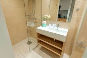 Topmodernes und vollmöbliertes Studioapartment – 70372 Stuttgart – Vorschaubild 4