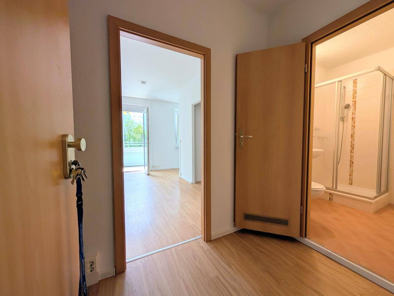 Schicke 1-Raumwohnung im Mehrgenerationenhaus der WCH – Chemnitz – Vorschaubild 9